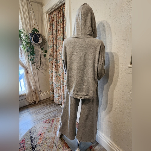 THE NEST ARIANNA Top & Pant Set Size Small. - Picture 14 of 14